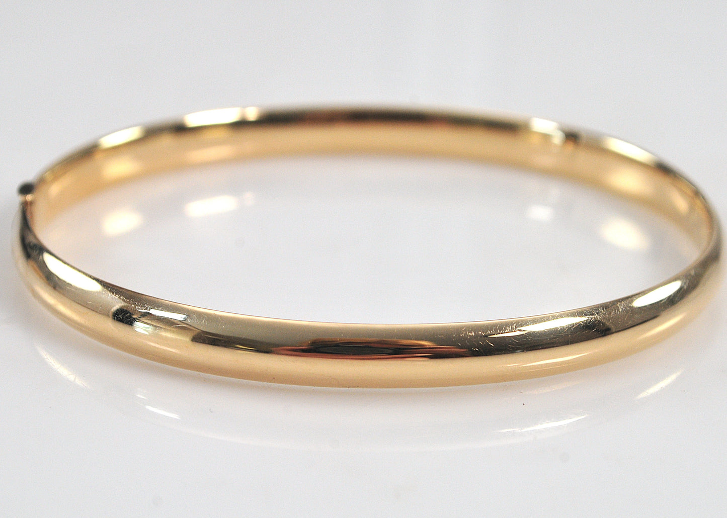 Solid 14K Gold Bangle Bracelet