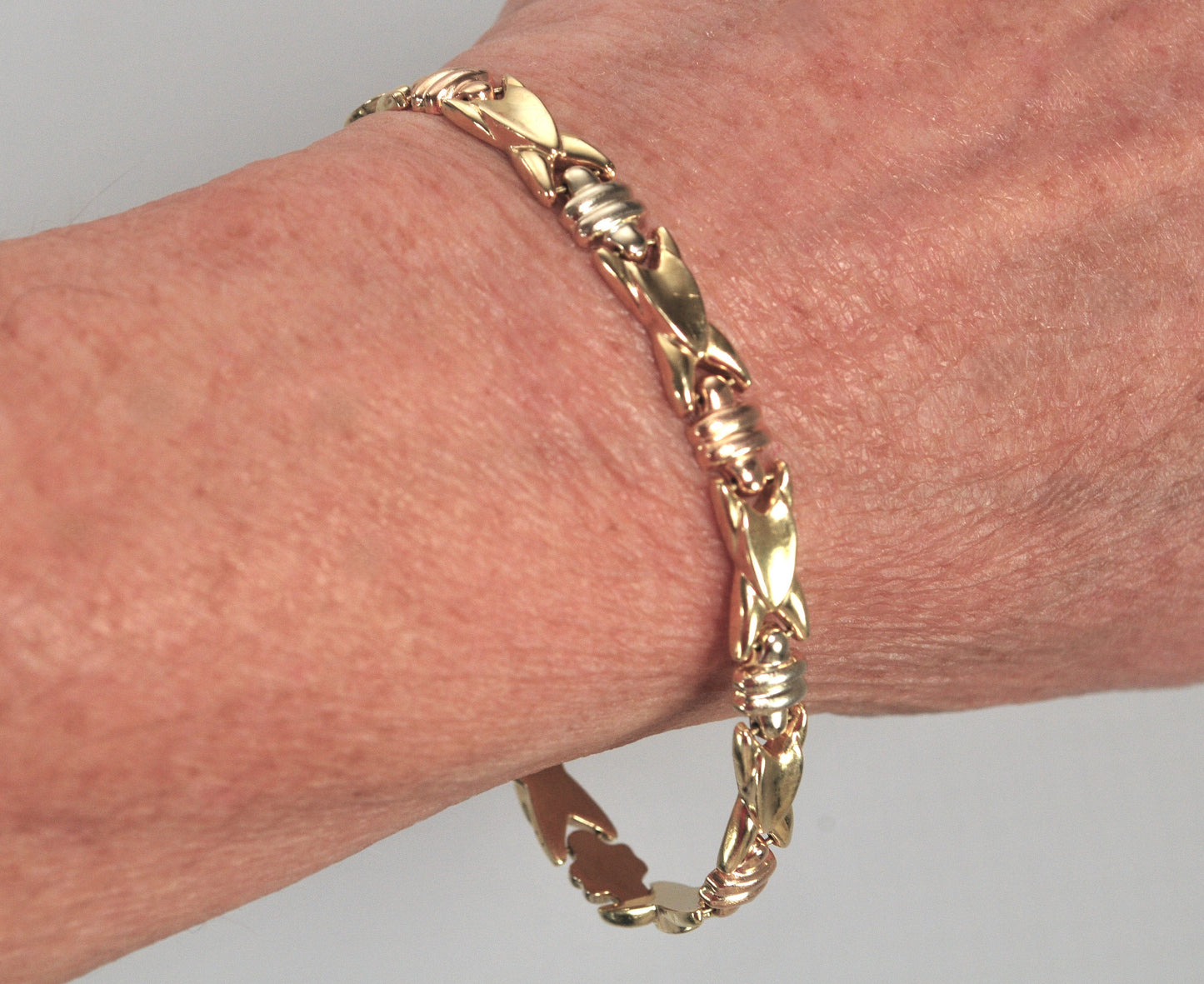 Designer 14K Gold Puffed Link Bracelet