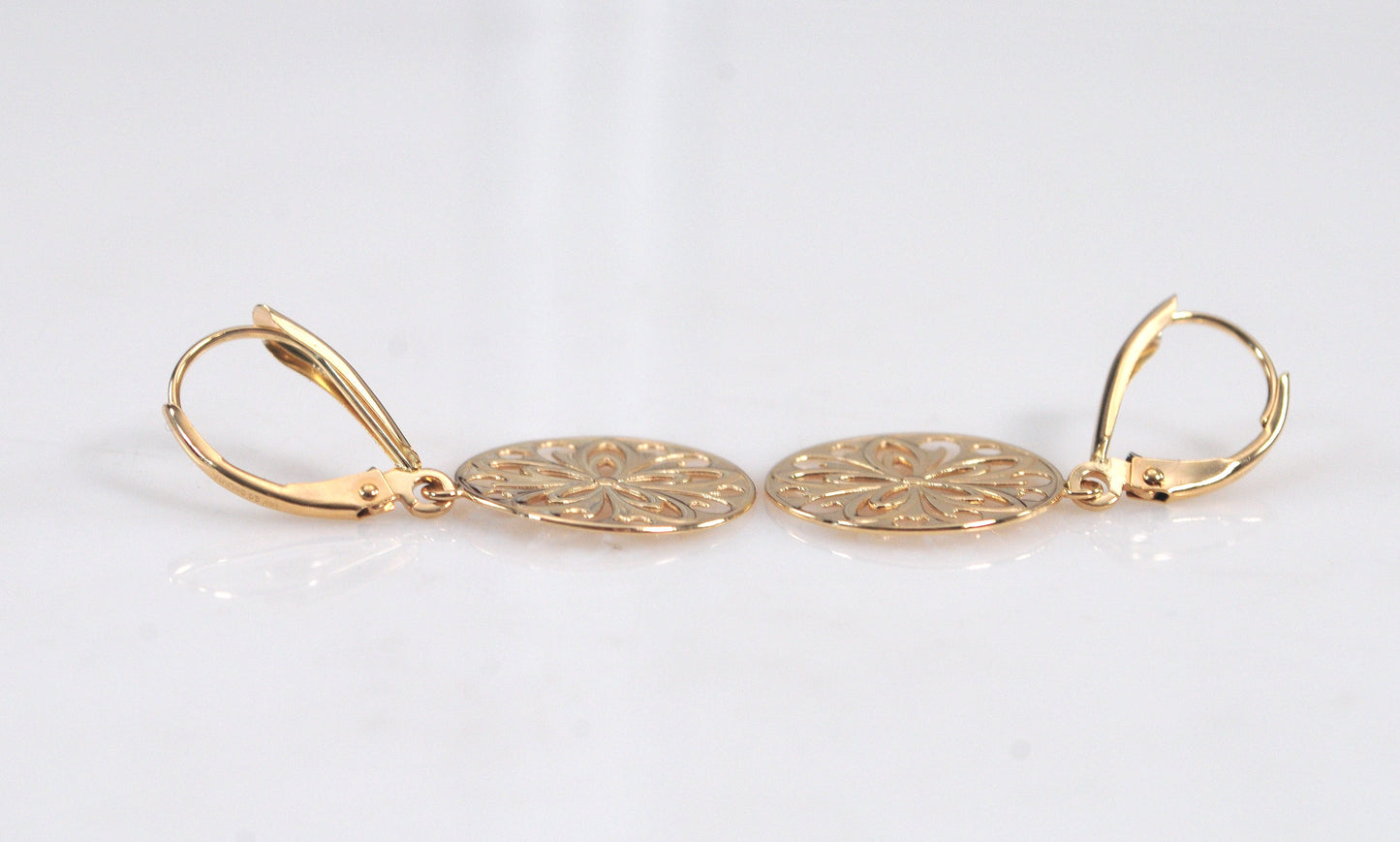 Signed 14K Gold Circle Filagree Earrings