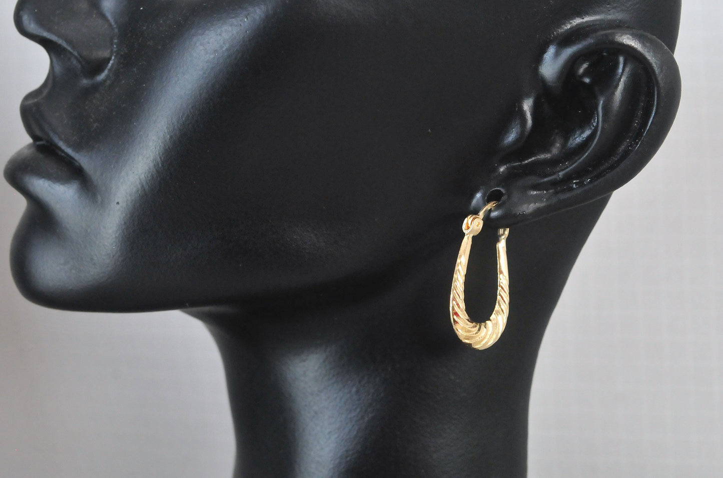 SMALL 14K Gold Hoop Earrings