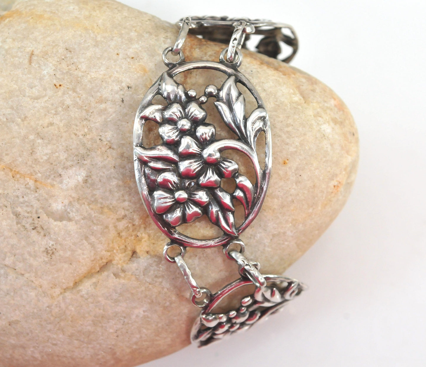 Vintage Danecraft Felch Sterling Silver Flower Bracelet