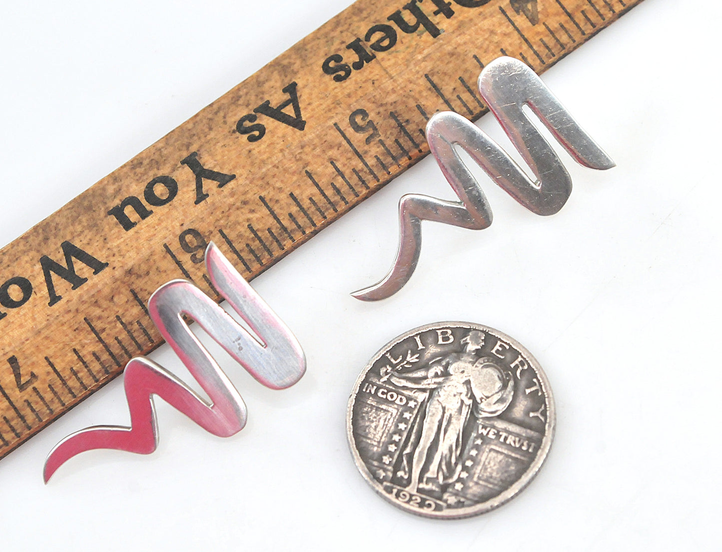 Taxco Sterling Silver Tornado Zig-Zag Earrings