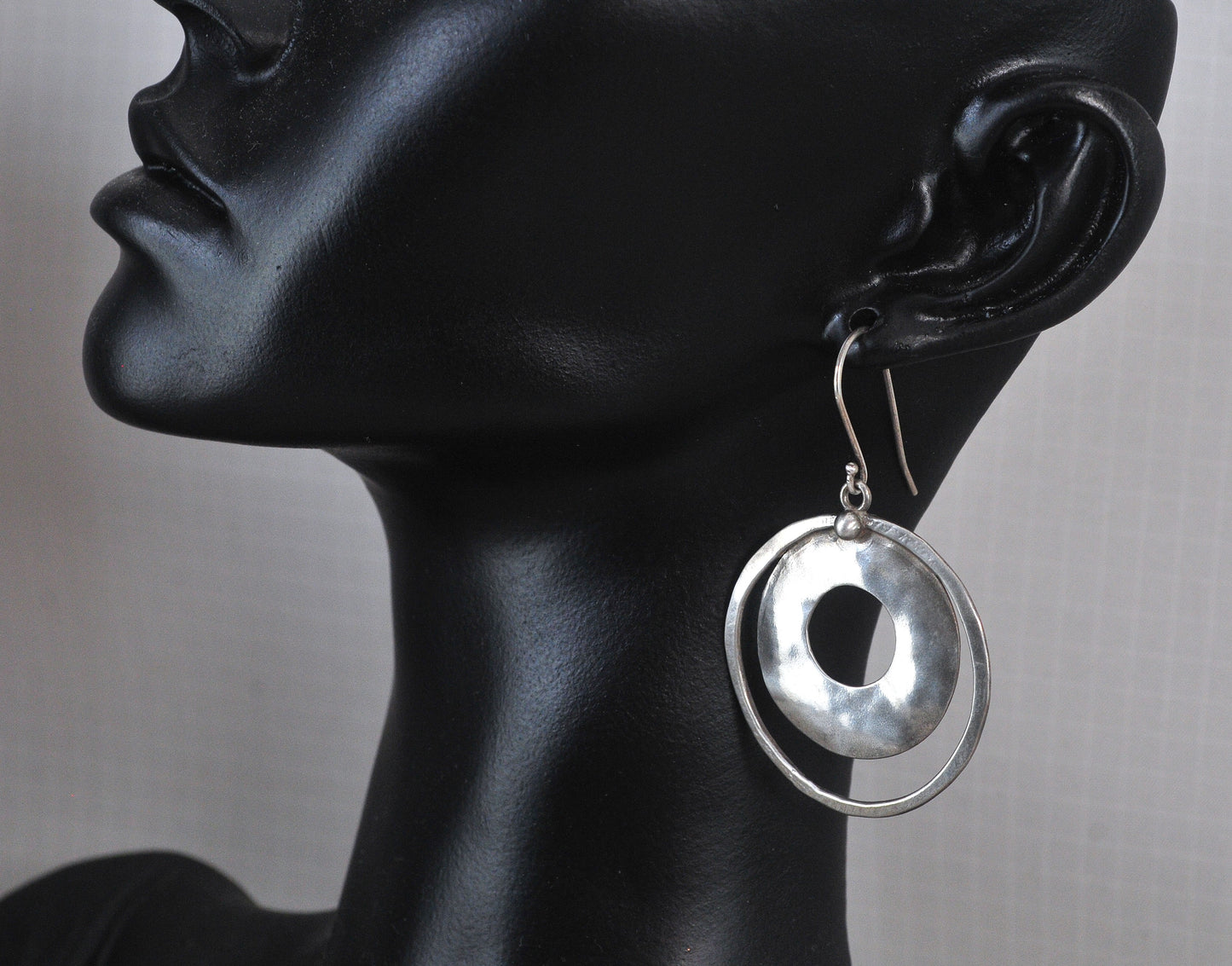 Silpada Sterling Silver Hammered Circle Earrings