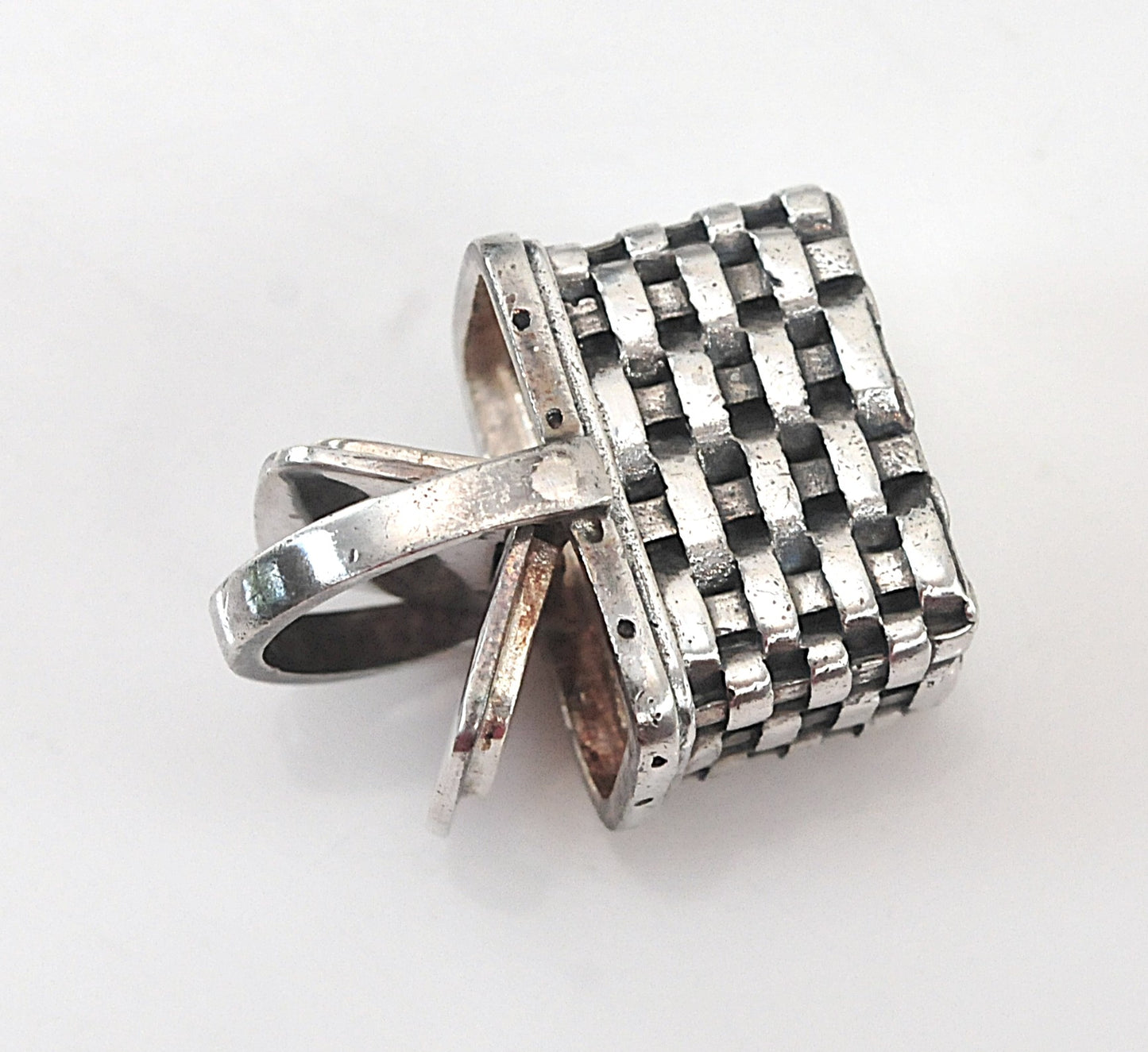 Signed Sterling Silver Picnic Basket Charm Pendant, 12 grams