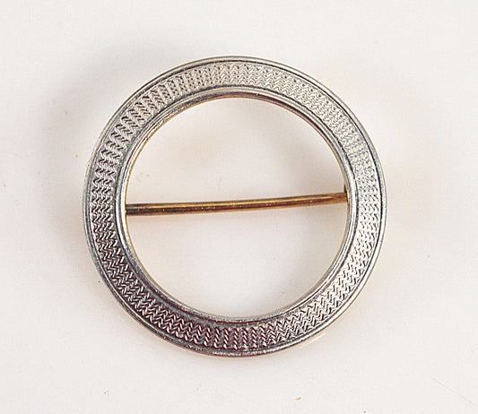 Small Estate 14K Gold Circle Brooch
