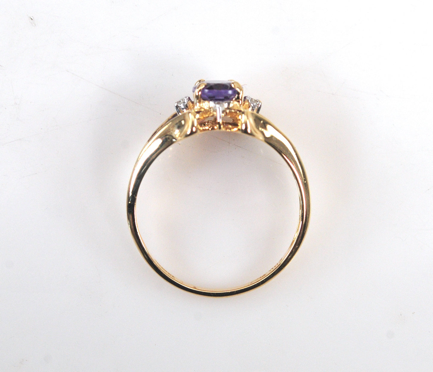 Vintage 14K Gold Amethyst and Diamond Accent Ring