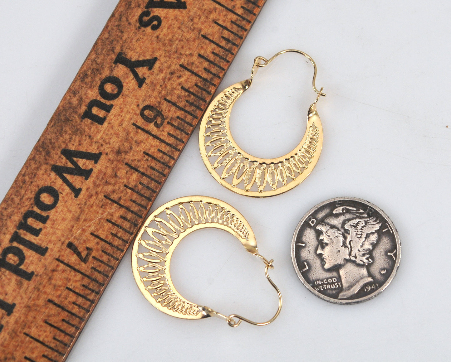 14K Gold Filagree Hoop Earrings