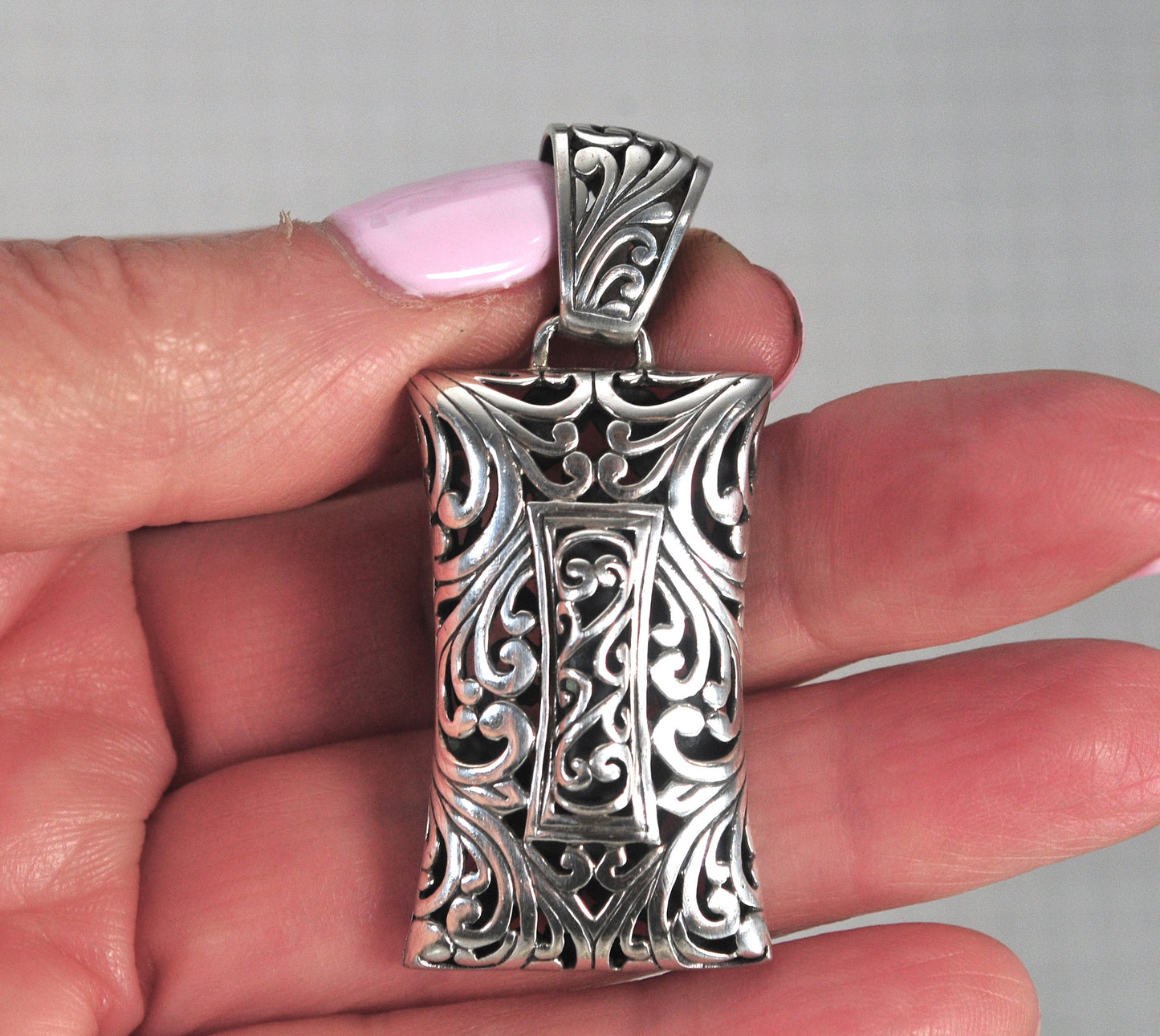 Ornate Sterling Silver Bali Filagree Pendant