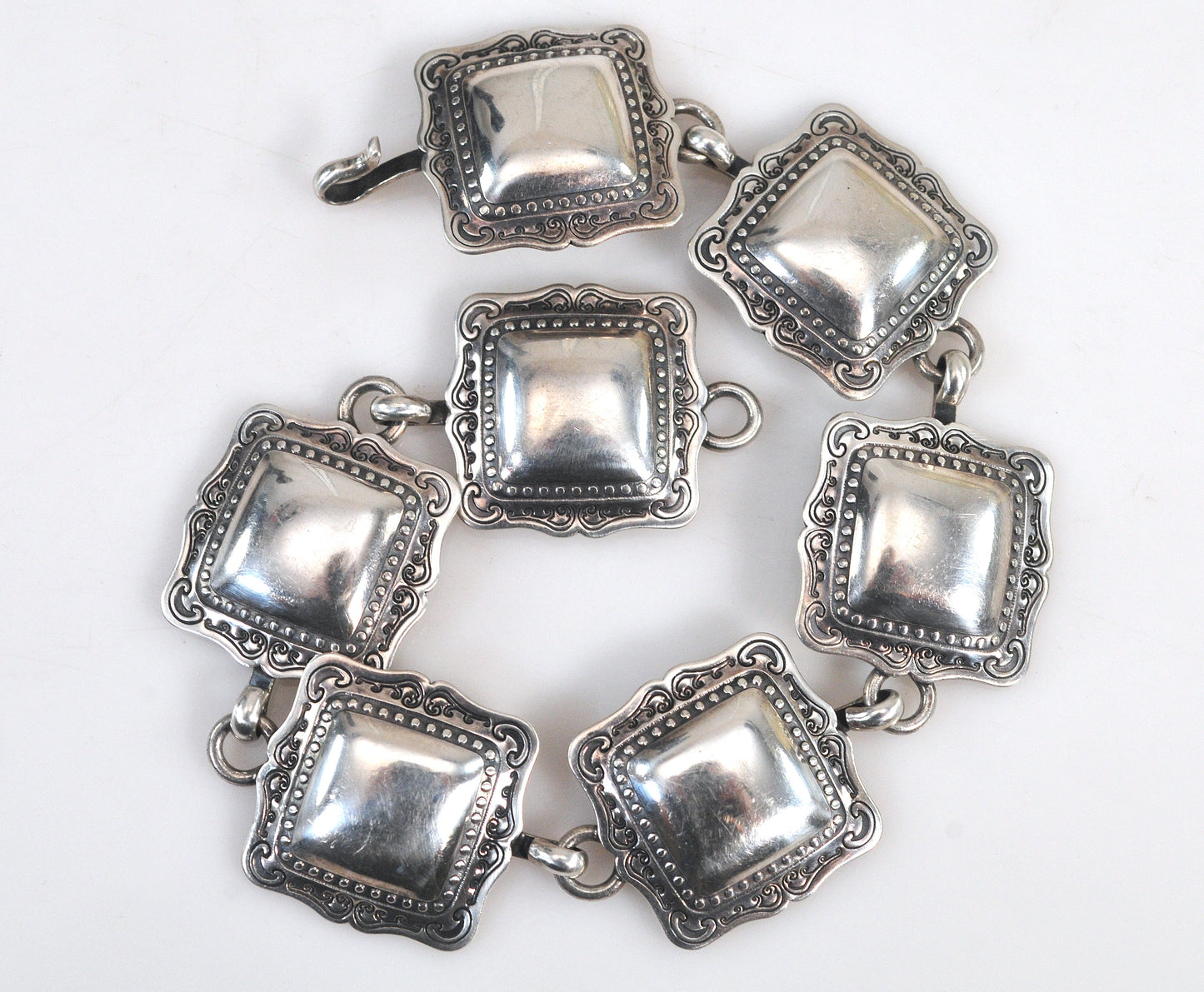 Navajo Handmade Sterling Silver Concho Bracelet