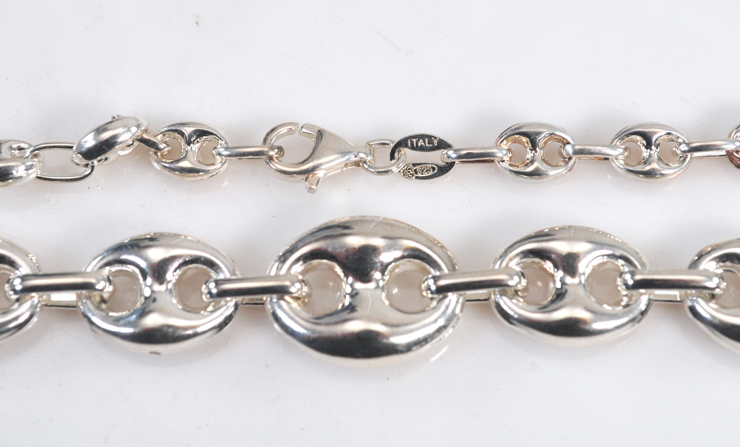 Sterling Silver Graduated Puffed Mariner Link Necklace