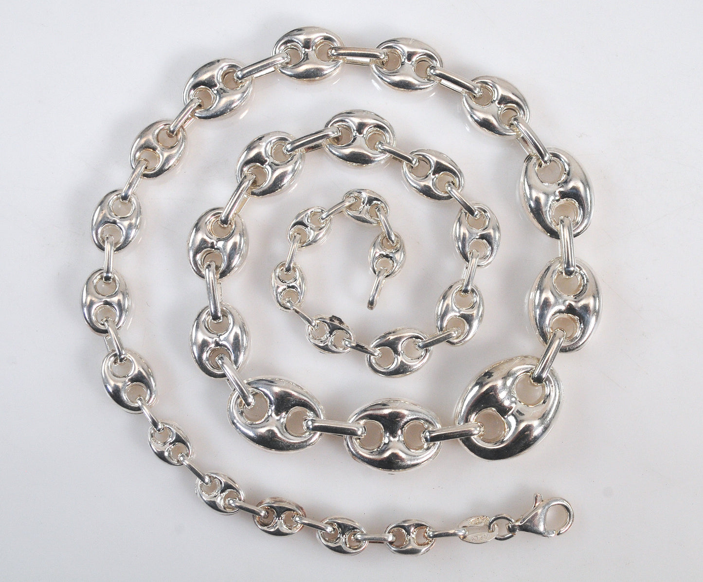 Sterling Silver Graduated Puffed Mariner Link Necklace