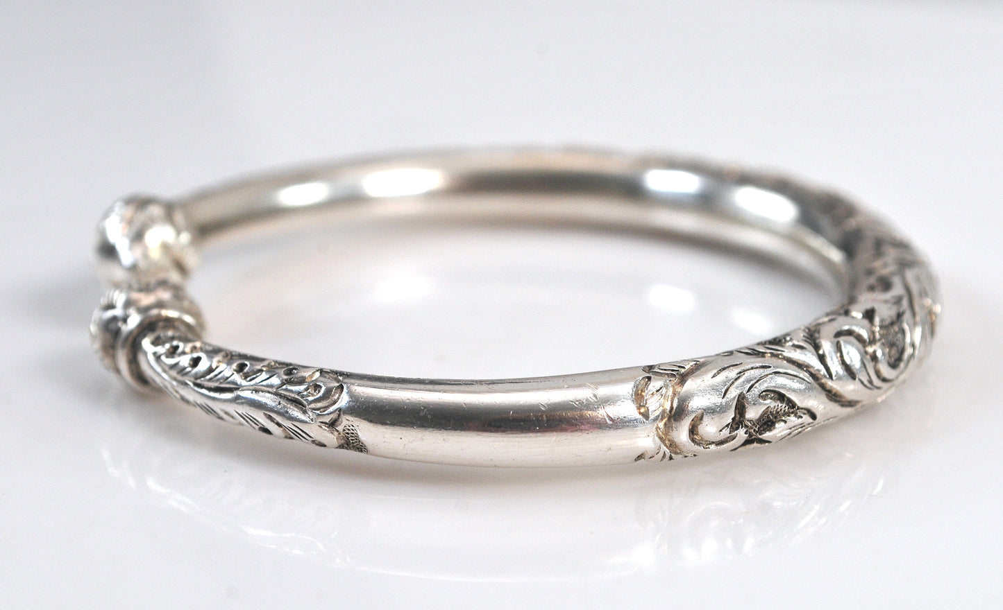 999 Fine Silver Floral Bangle Bracelet