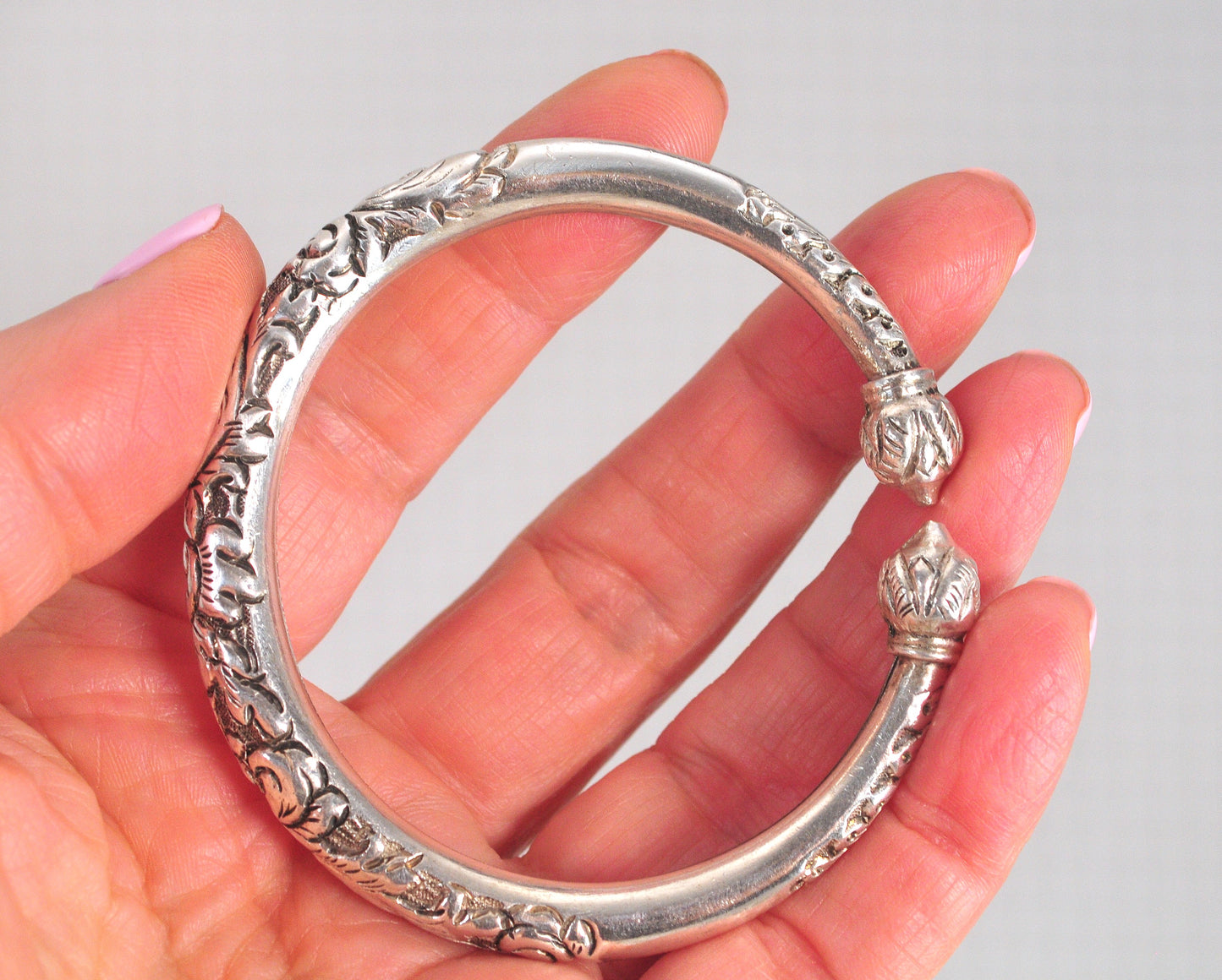 999 Fine Silver Floral Bangle Bracelet