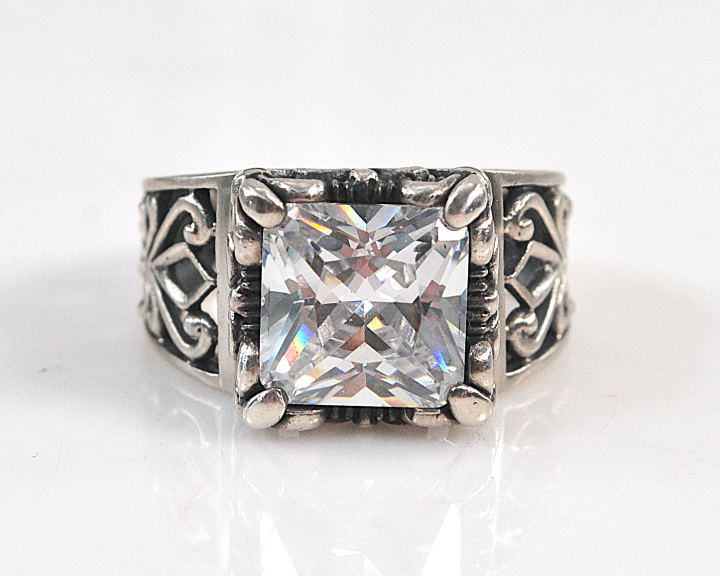 Silpada Sterling Silver Uptown CZ Ring (Copy)