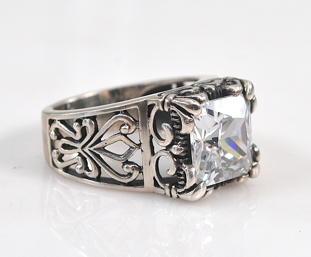 Silpada Sterling Silver Uptown CZ Ring (Copy)