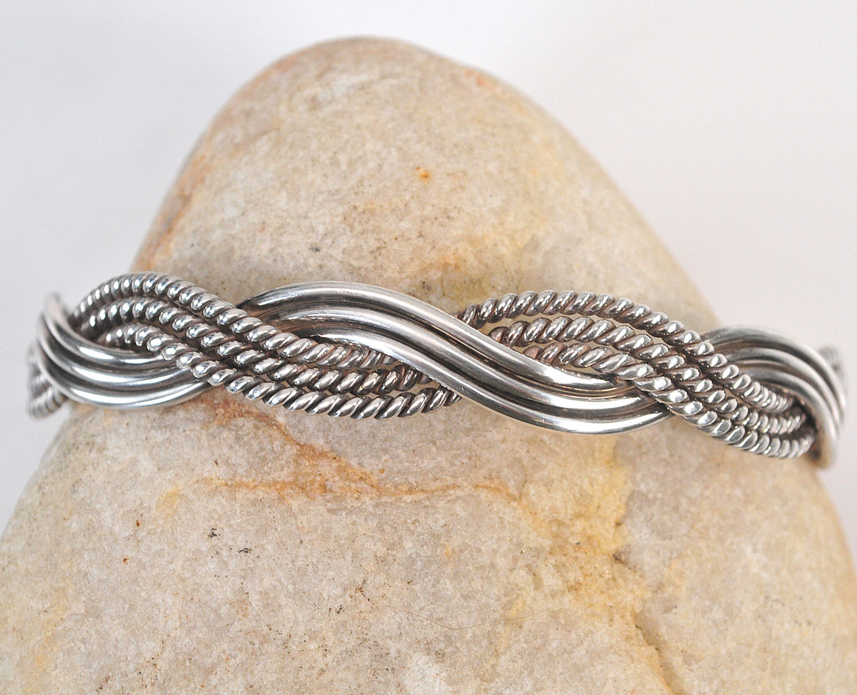 Vintage Southwestern Sterling Silver Cuff Bracelet