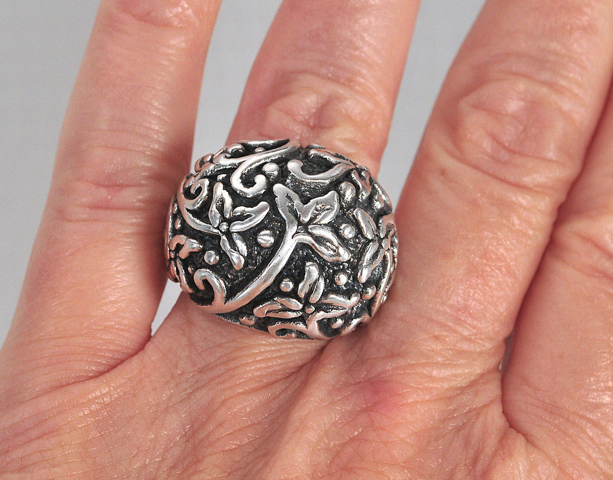 Large 925 Sterling Silver Hollow Floral Ring