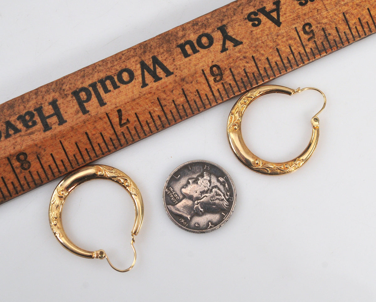 Vintage 14K Gold Floral Hoop Earrings