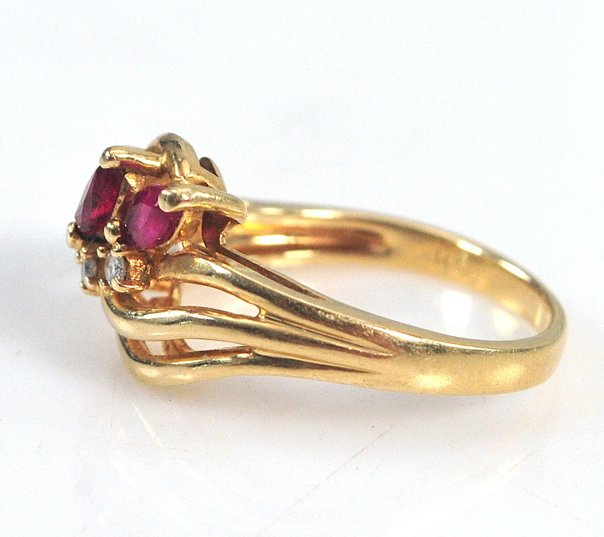 14K Gold Ruby Diamond Ring