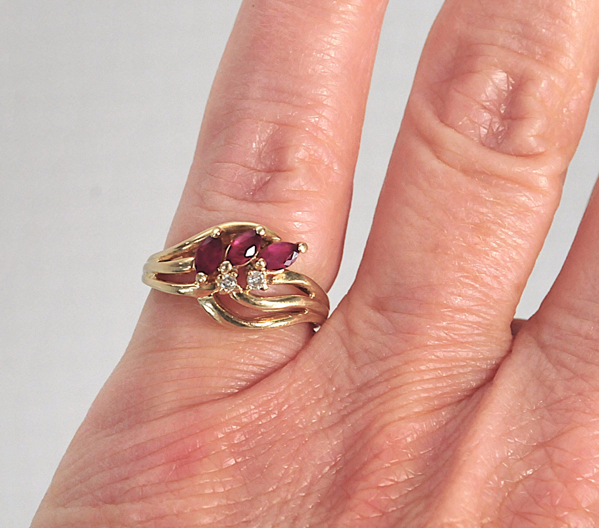 14K Gold Ruby Diamond Ring
