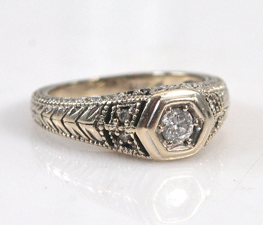 14K Gold Art Deco Style Diamond Ring