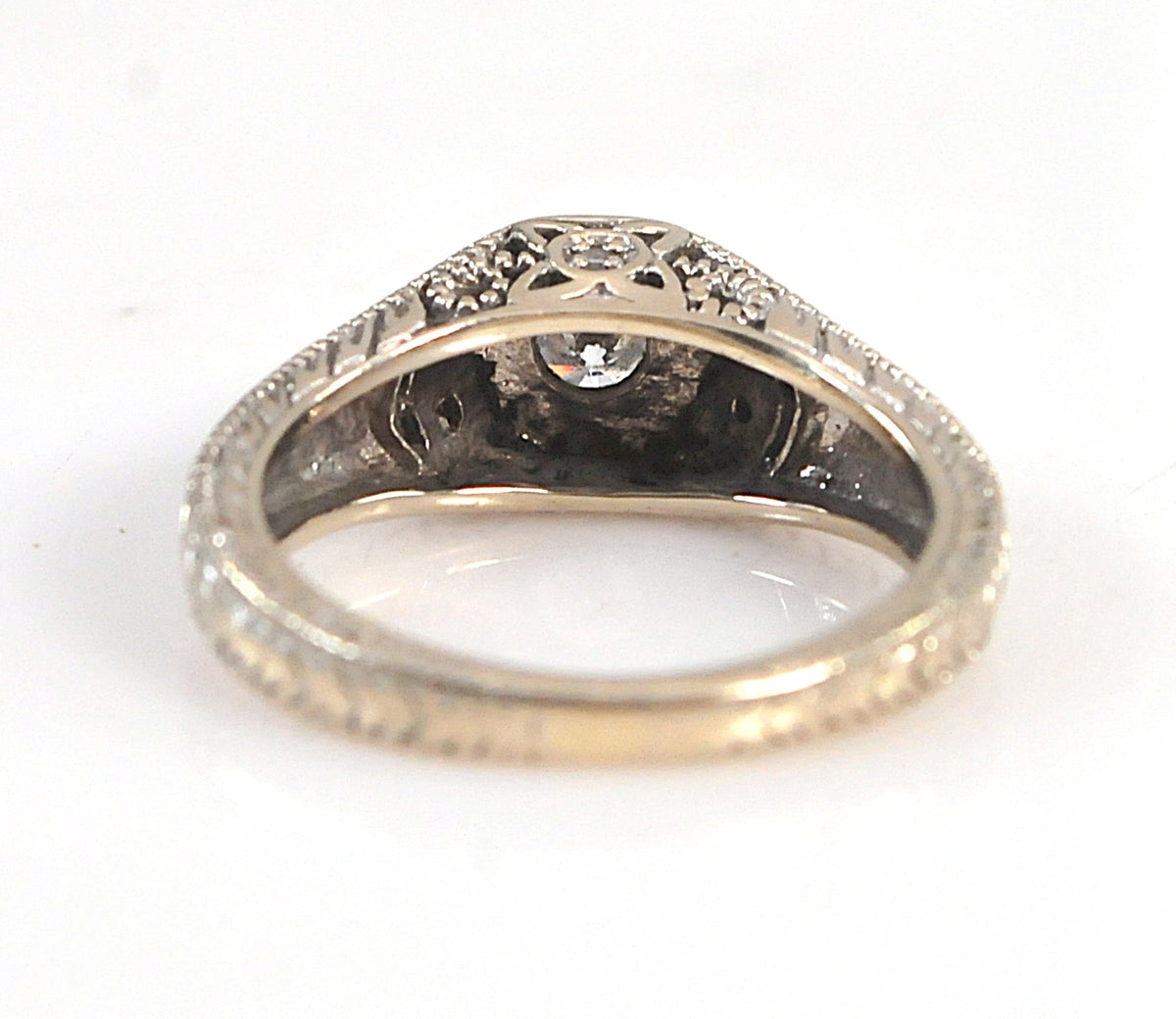14K Gold Art Deco Style Diamond Ring