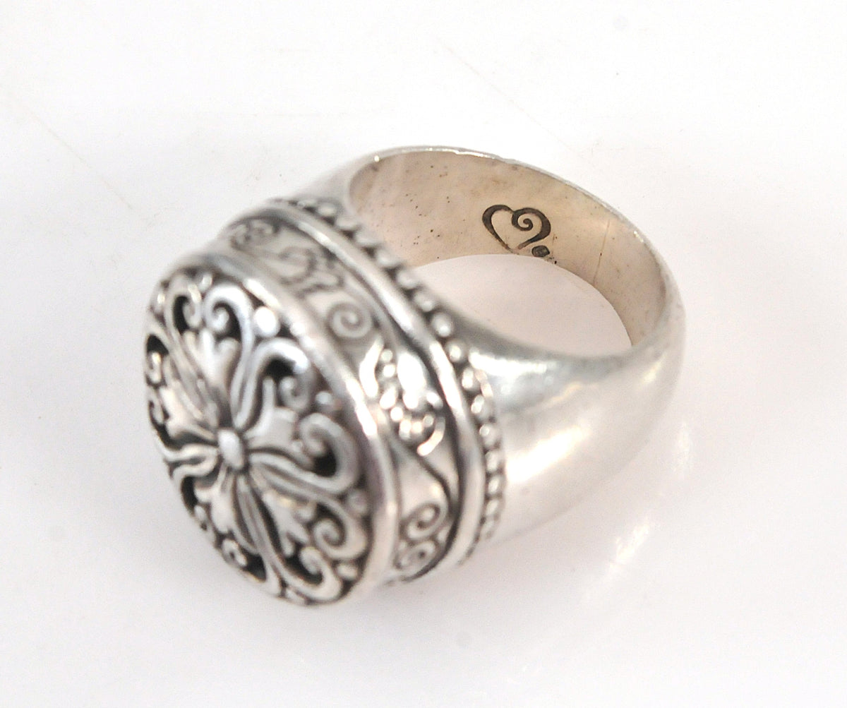Vintage Brighton Sterling Silver Scroll Heart Ring