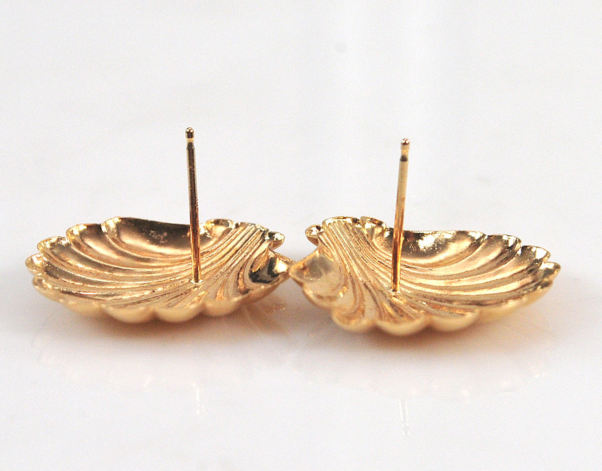 Jacmel Mauritius 14K Gold Seashell Stud Earrings