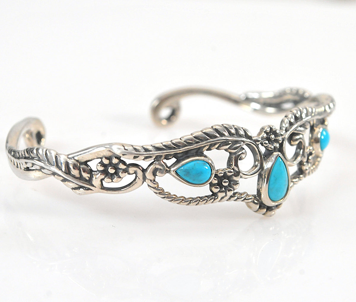 Relios American West Sterling Silver Turquoise Cuff Bracelet