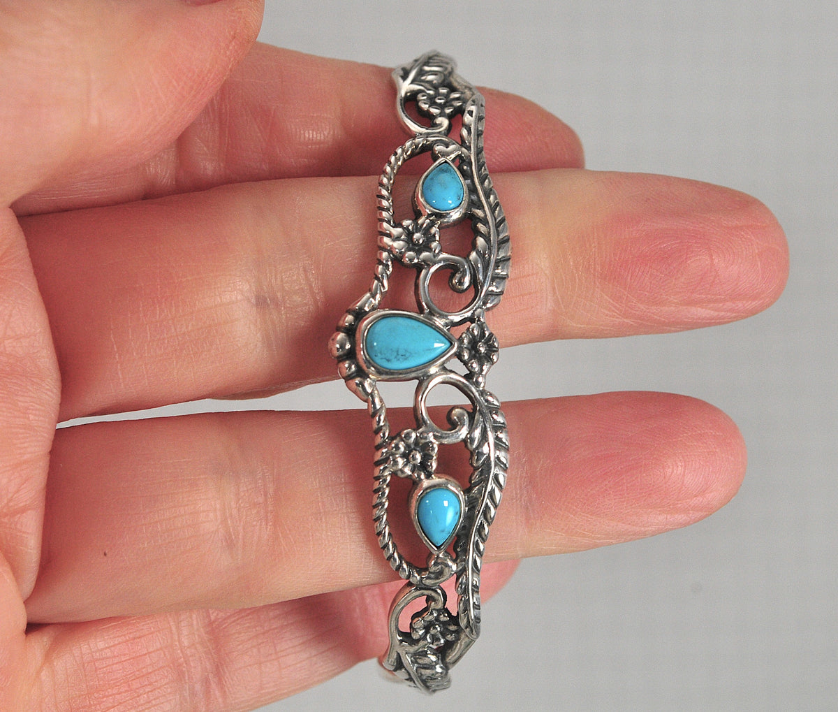 Relios American West Sterling Silver Turquoise Cuff Bracelet
