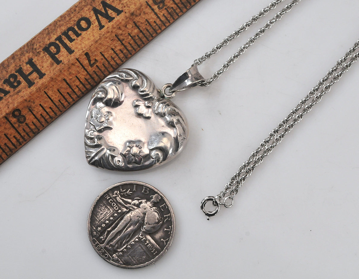 Vintage Sterling Silver Floral Puffed Heart Pendant Necklace