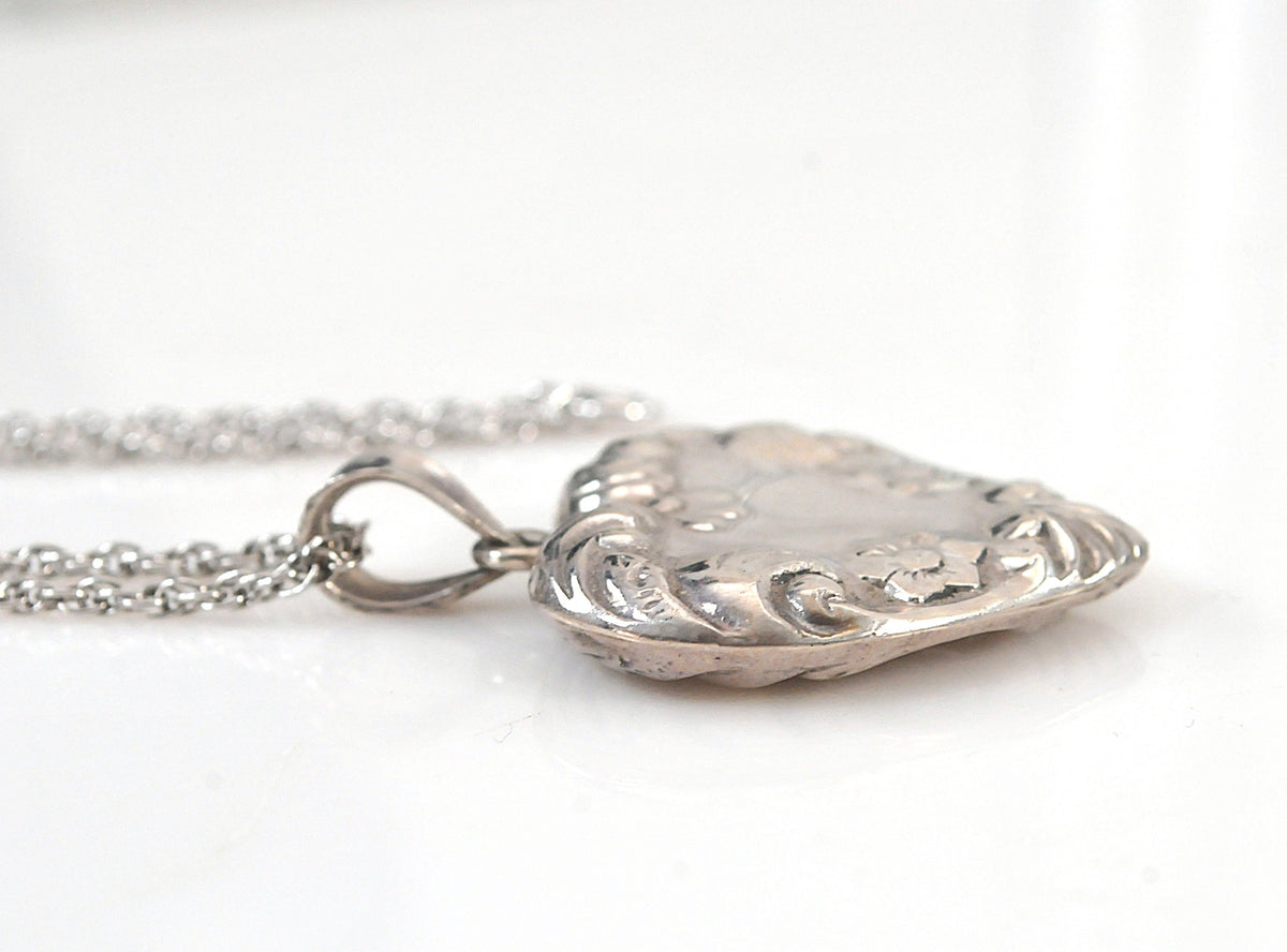 Vintage Sterling Silver Floral Puffed Heart Pendant Necklace