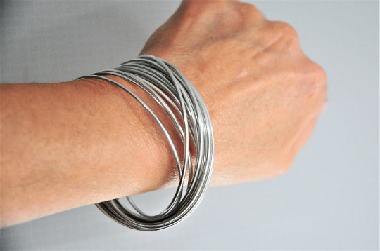Silpada 21 Bangle Salute Sterling Silver Interlocking Bangle Bracelets
