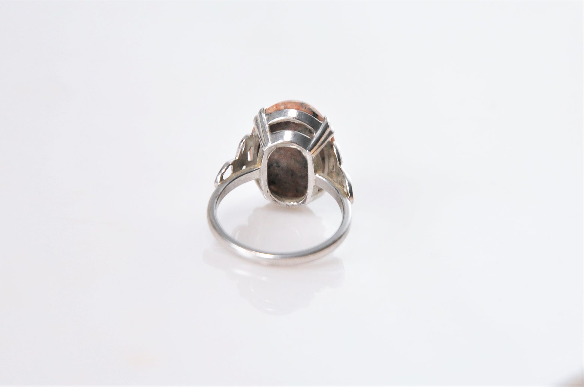 Vintage Sterling Silver Rhodonite Ring Size 8 - silvervintagejewelry