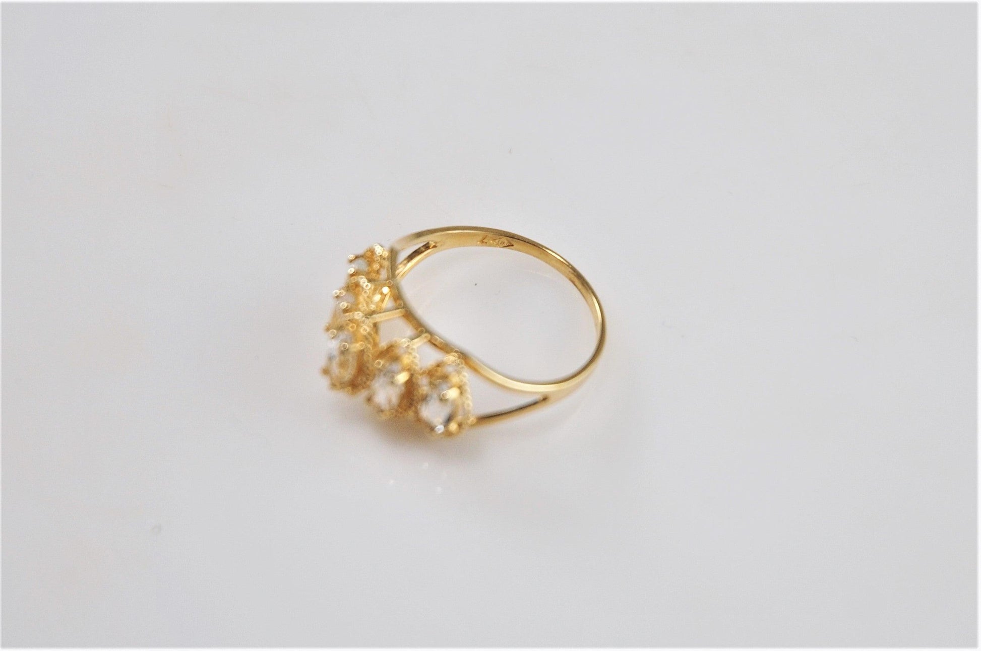 10K Gold Marquise CZ Pyramid Ring Size 7 1/4 - silvervintagejewelry