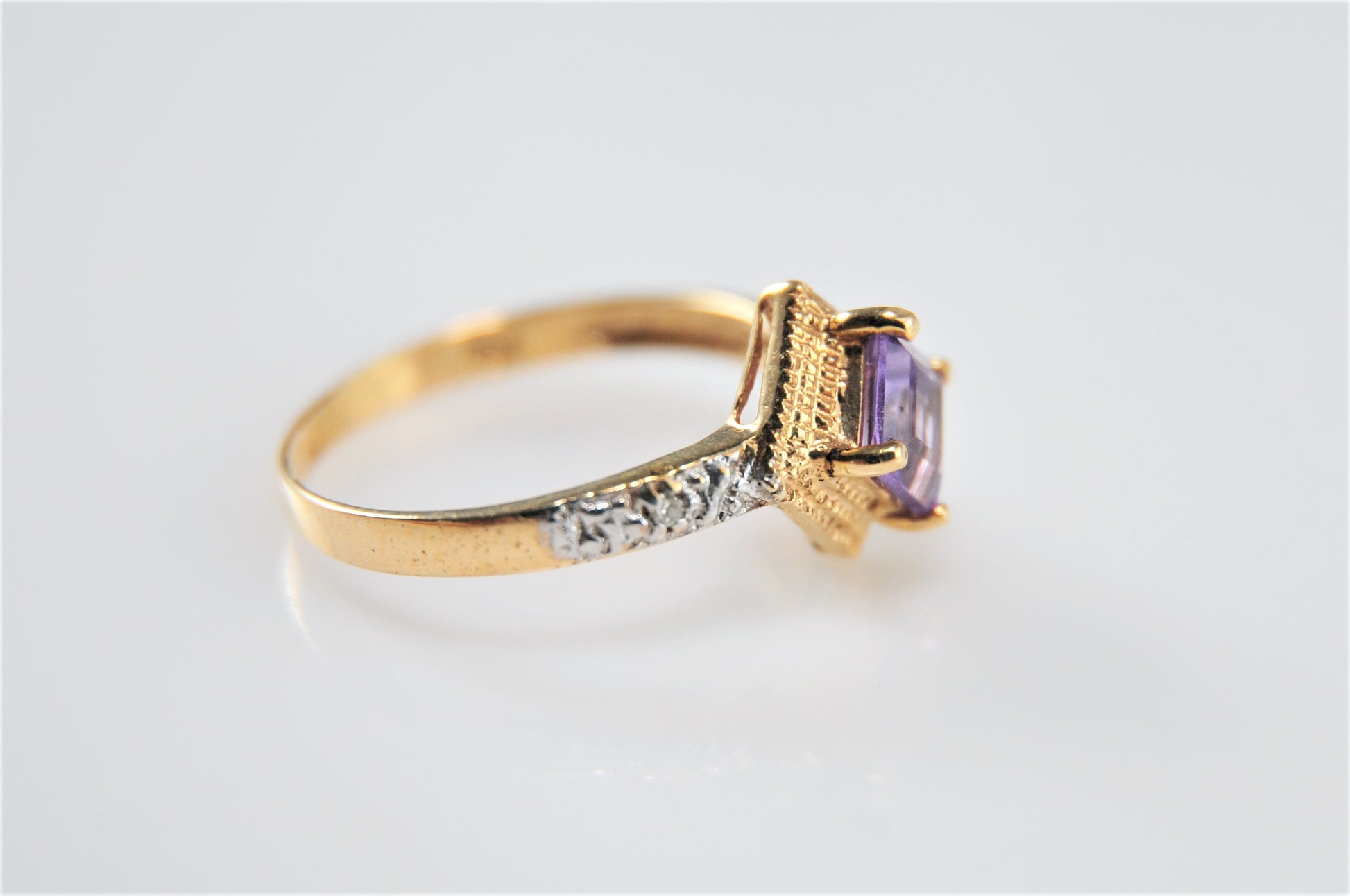 AFJC 10K Gold Amethyst Ring with Diamond Accents Size 7 1/4 - silvervintagejewelry