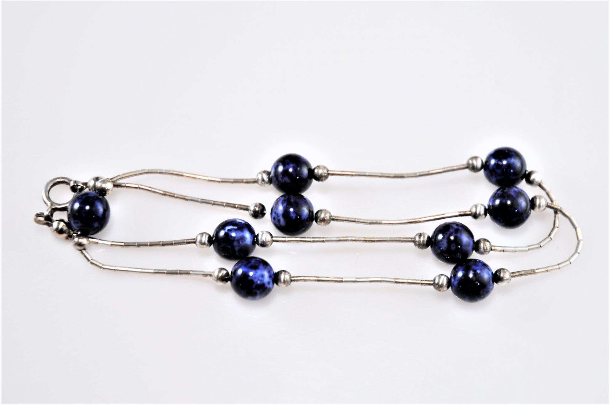 Southwestern Sterling Liquid Silver Sodalite Bead Choker Necklace - silvervintagejewelry