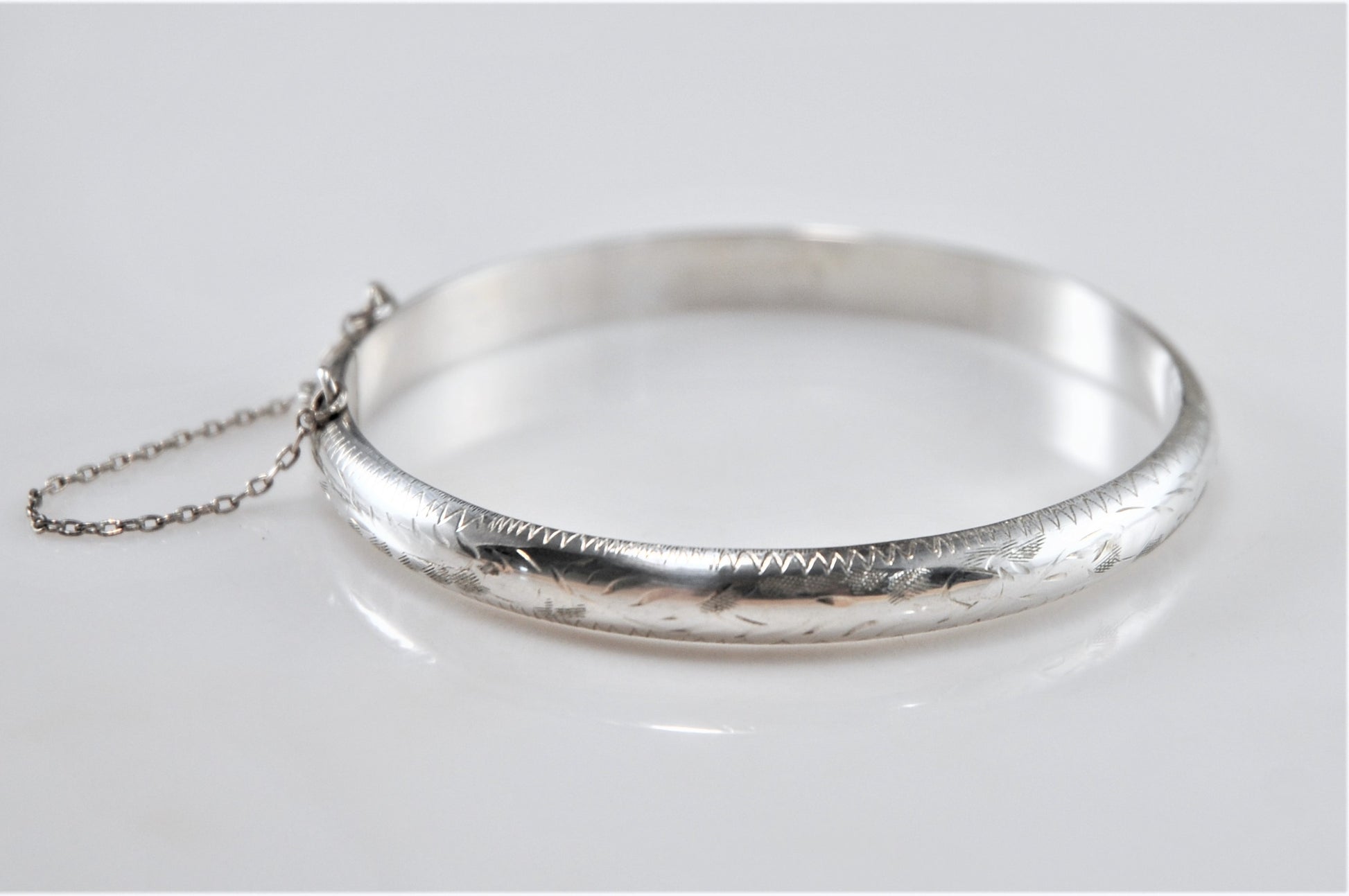 Narrow Sterling Silver Engraved Hinged Bangle, Floral Etched Bangle - silvervintagejewelry