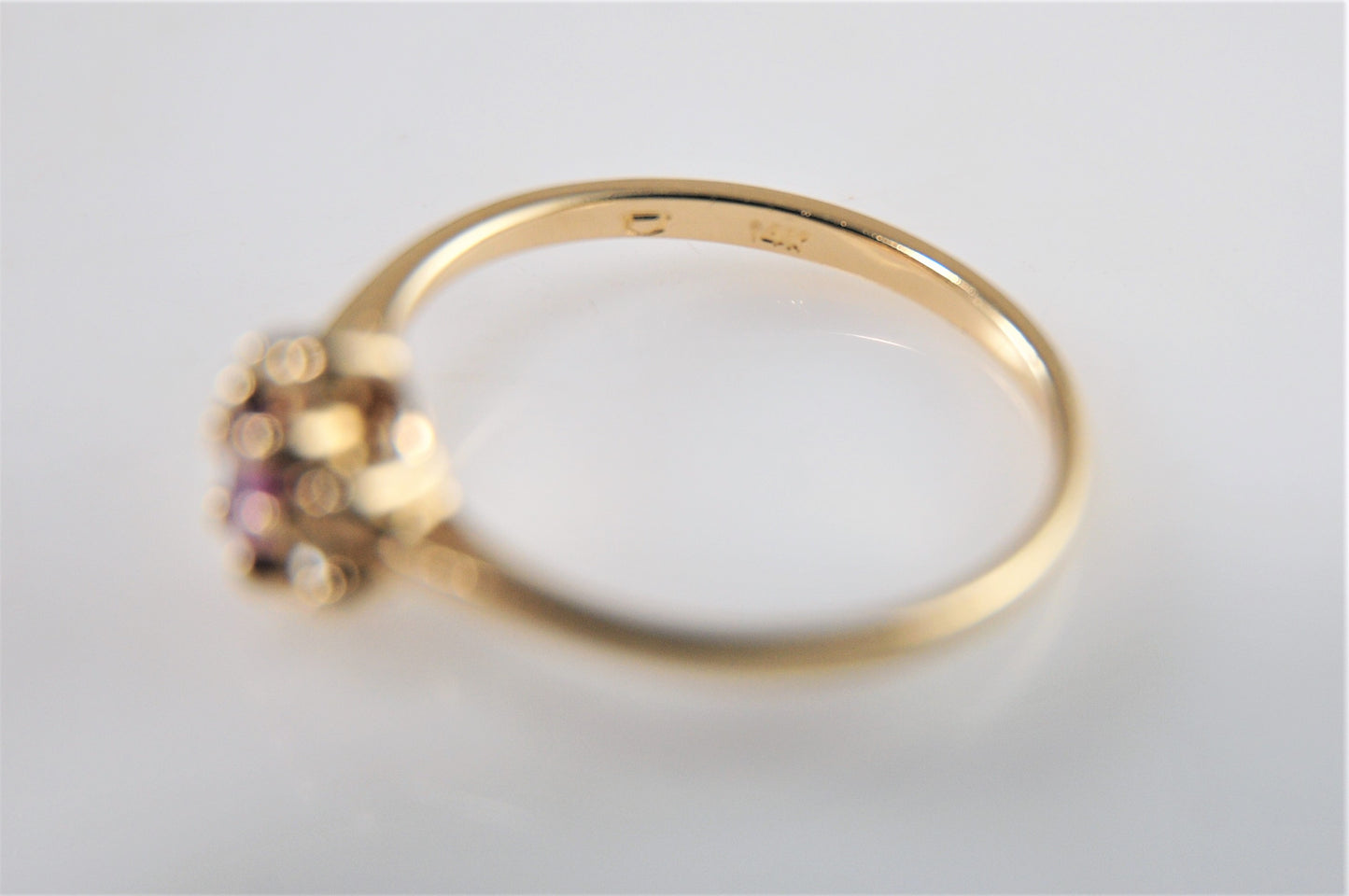 Vintage 14K Gold Amethyst and Diamond Accent Ring Size 6 - silvervintagejewelry