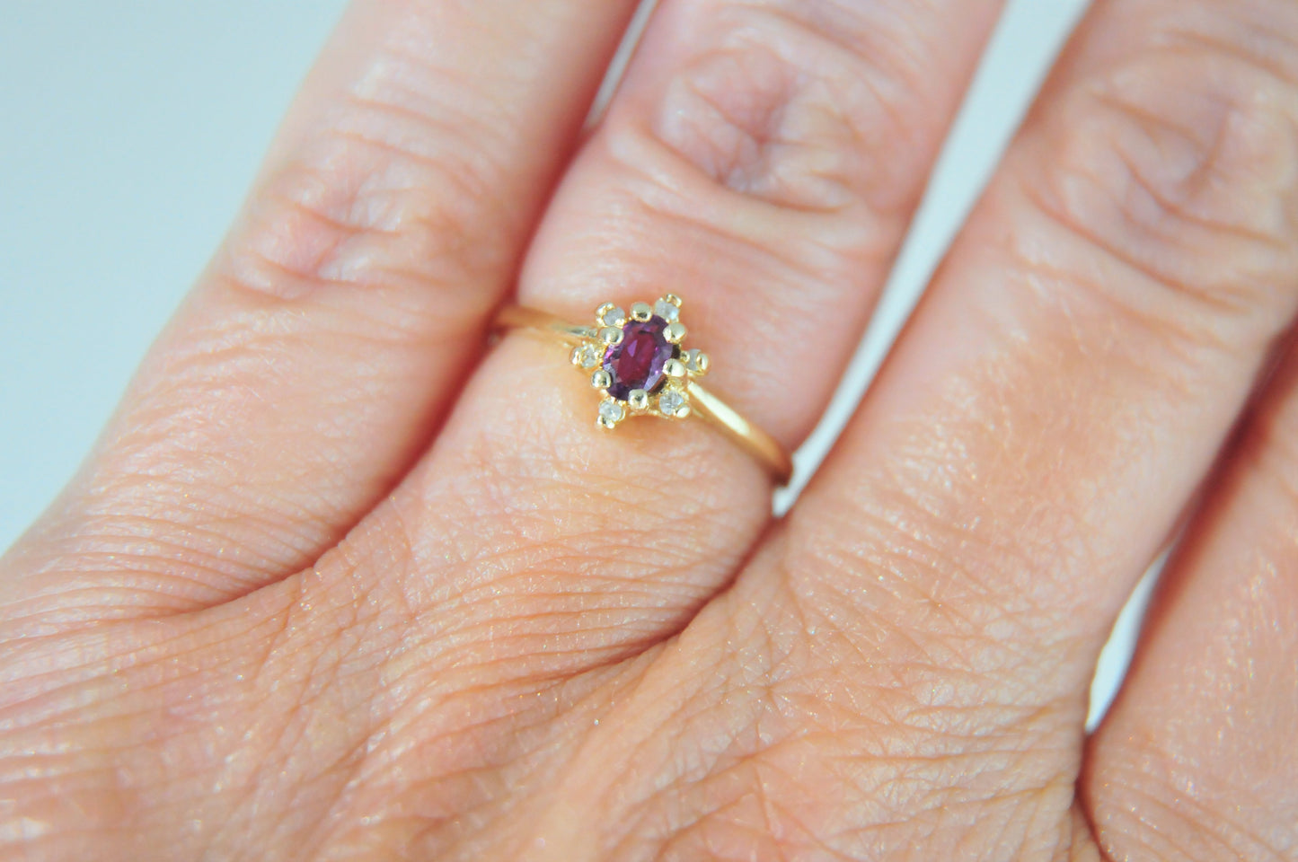 Vintage 14K Gold Amethyst and Diamond Accent Ring Size 6 - silvervintagejewelry