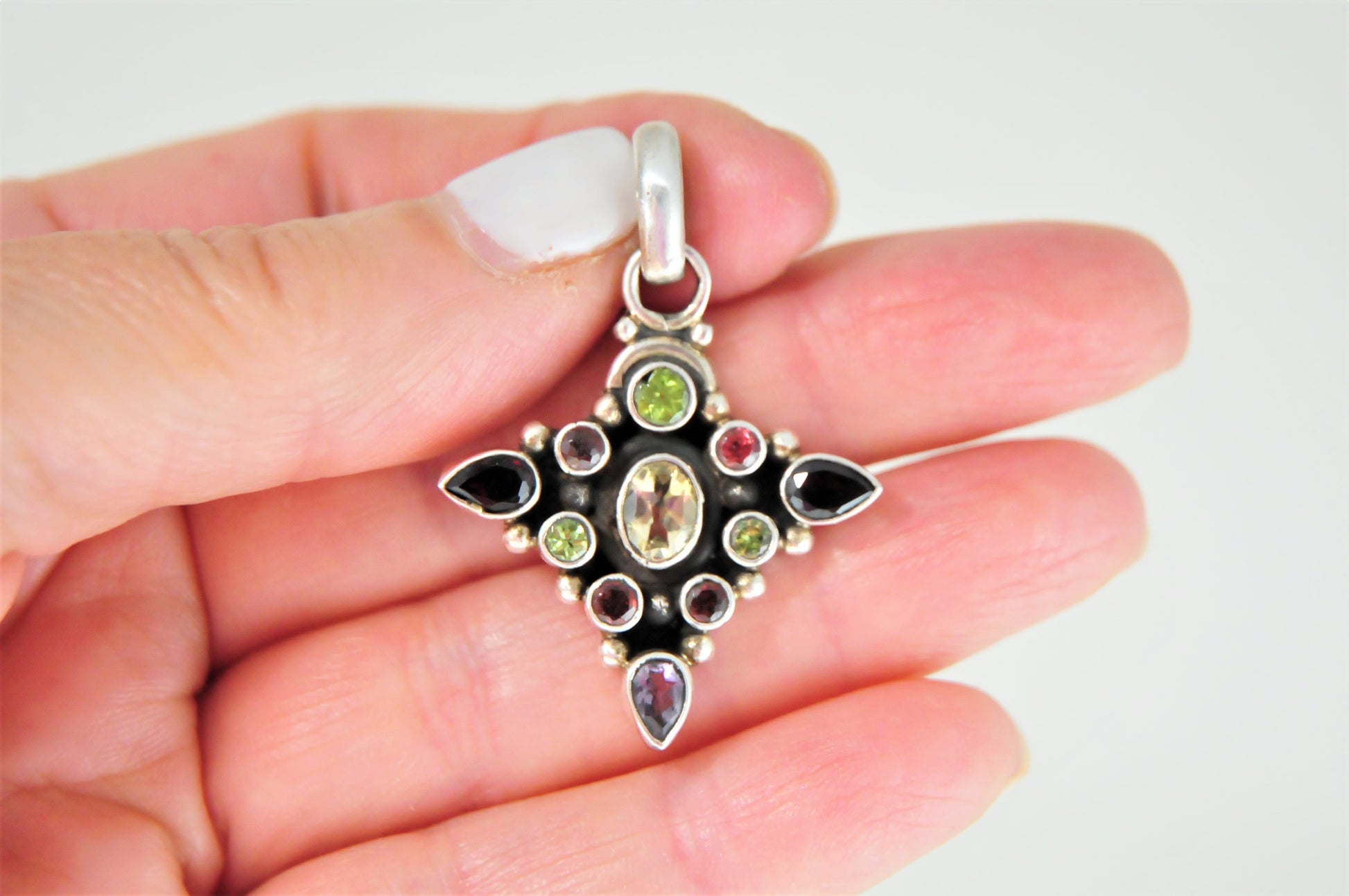 Sterling Silver Multi-Stone Gemstone Pendant - silvervintagejewelry