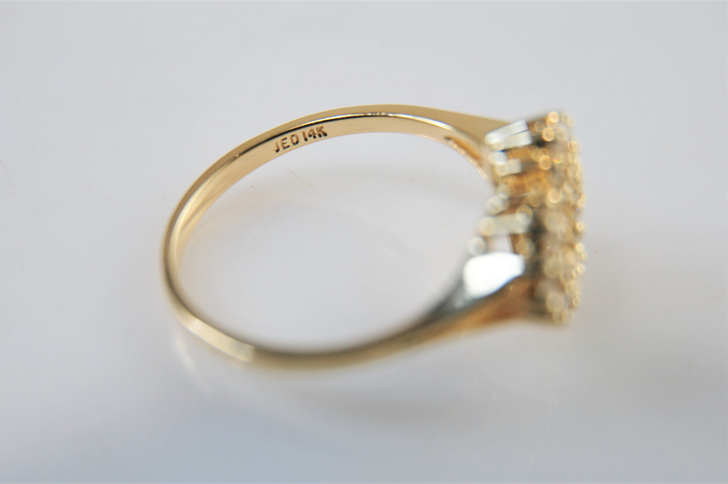 Vintage 14K Yellow Gold CZ Heart Ring Size 9