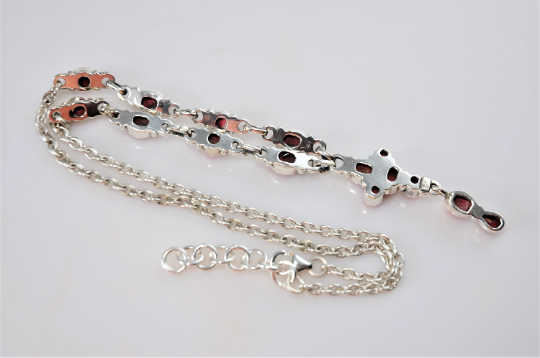 Sterling Silver Coral Y Choker Necklace - silvervintagejewelry