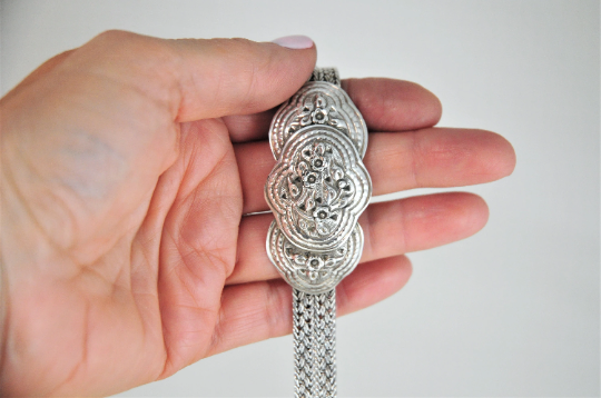 Thailand 925 Double Braided Wheat Bracelet With Repousse Floral Plate